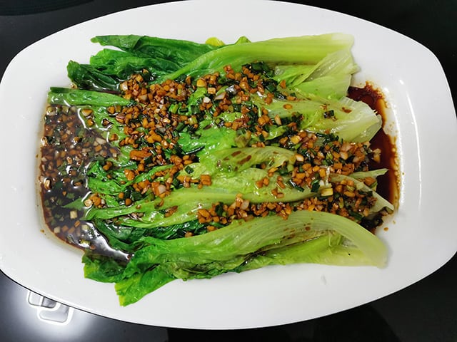 Blanched lettuce