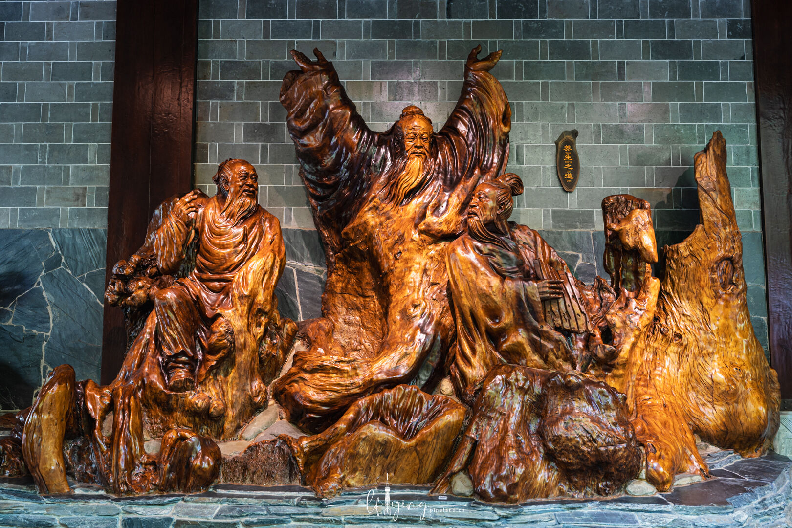 Chinese culture root carving 4