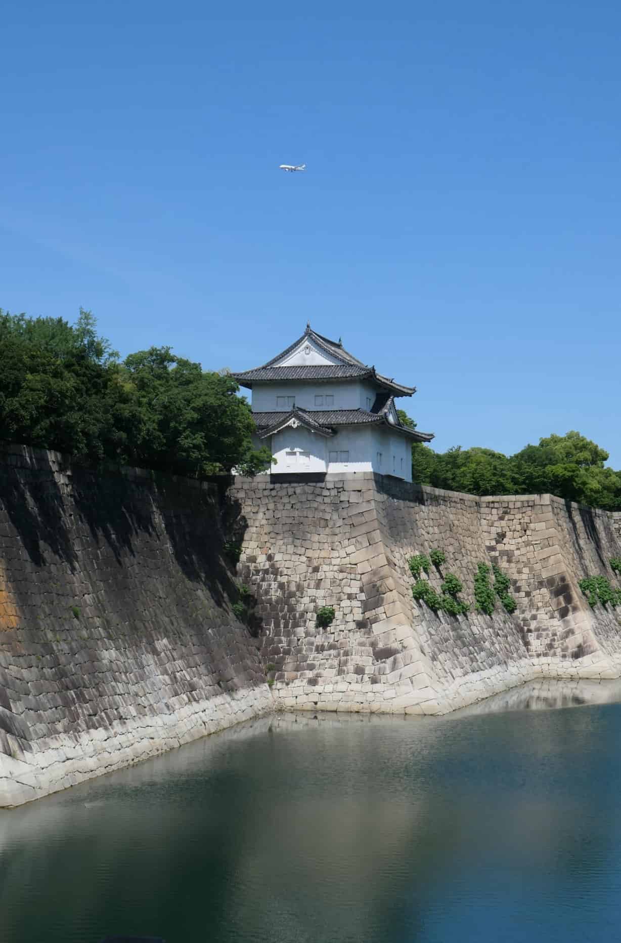 Moat and walls of Osaka Castle